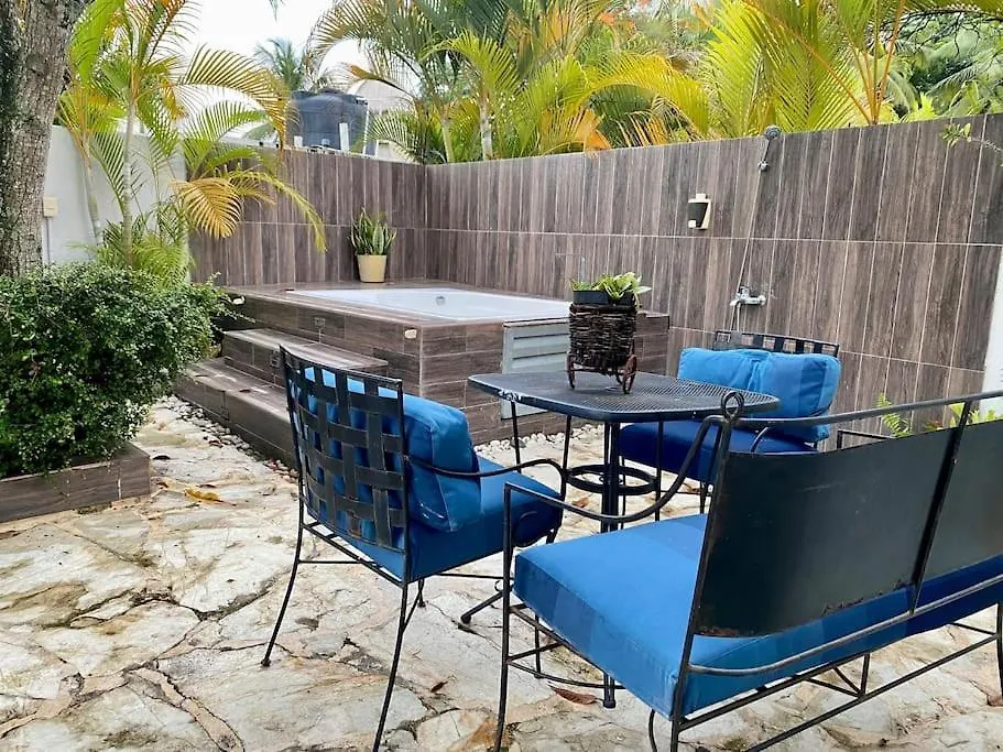 Casa Con Parqueo Privado, Patio Y Jacuzzi. Villa Santo Domingo Holiday home